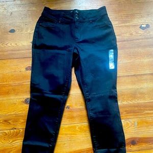 Maurices black hi rise jeggings